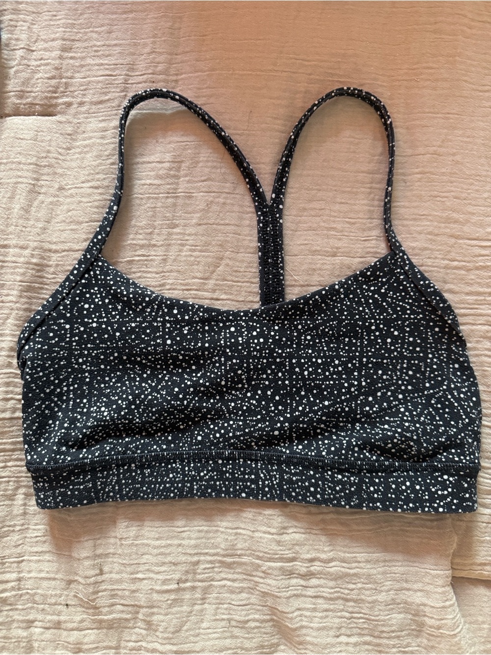 Lululemon Flow Y Bra Night View White Black Print Size 4 Yoga Sports Bra - Picture 3 of 4